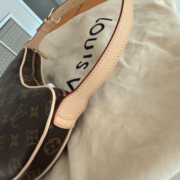 Louis Vuitton Croissant PM (new vachetta leather) - Picture 3 of 8